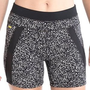 Lolë Balance Shorts